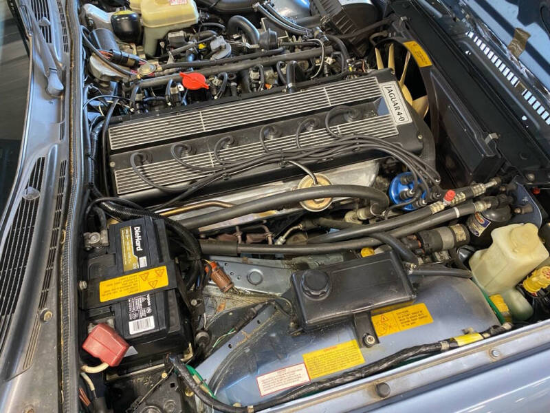 1990 Jaguar XJ-Series XJ6