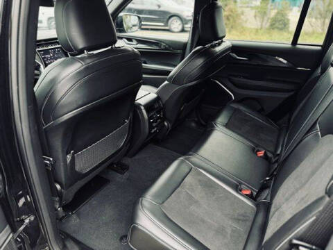 2022 Jeep Grand Cherokee Altitude