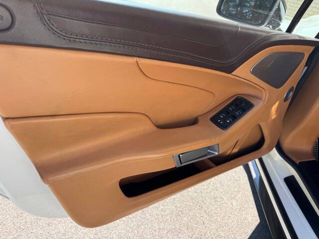 2015 Aston Martin Vanquish Volante