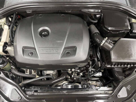 2017 Volvo XC60 T5 Dynamic