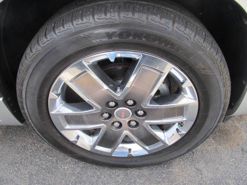 2012 GMC Acadia Denali