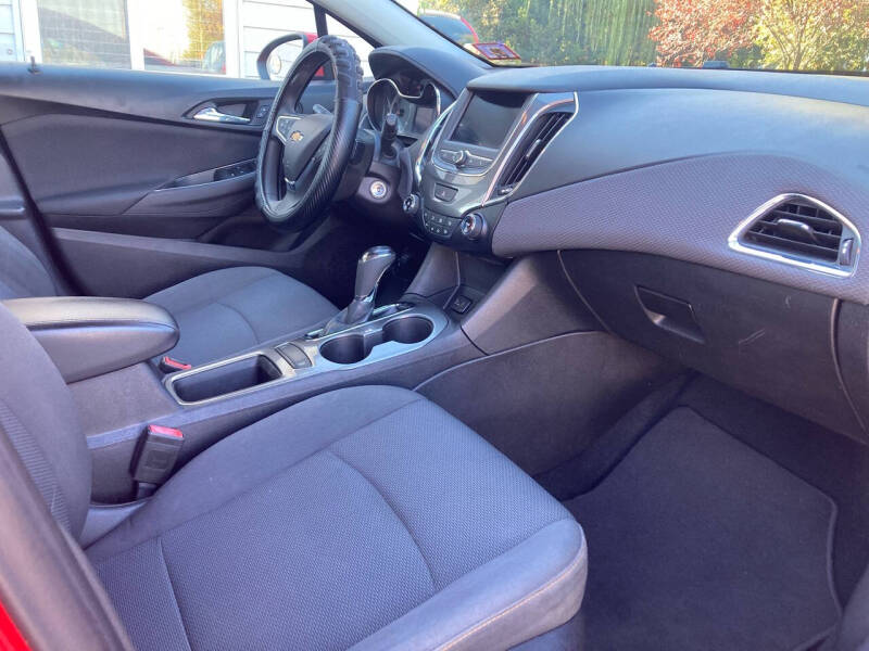 2019 Chevrolet Cruze LS