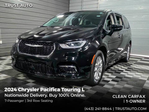 2024 Chrysler Pacifica Touring L