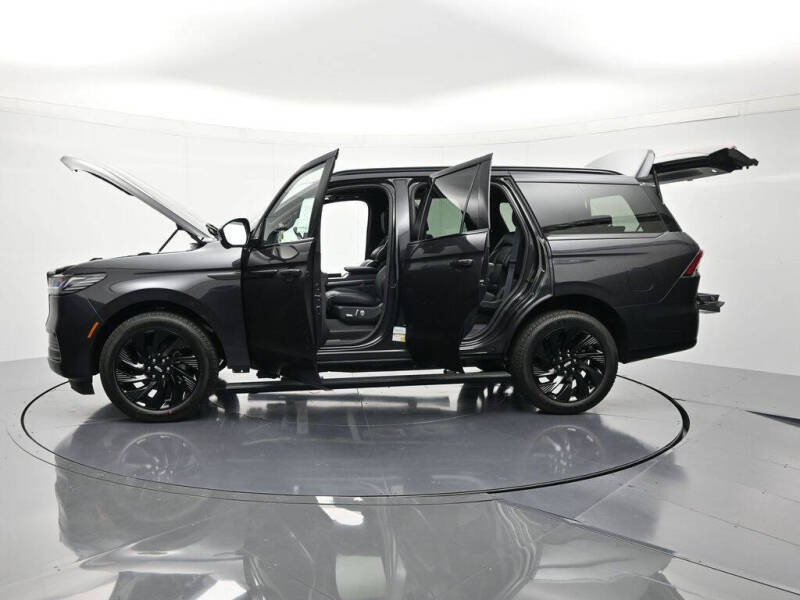 2026 Lincoln Navigator Reserve