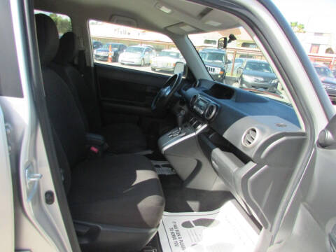 2009 Scion xB