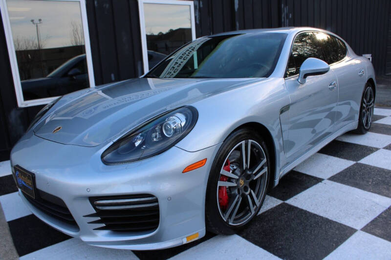 2015 Porsche Panamera GTS