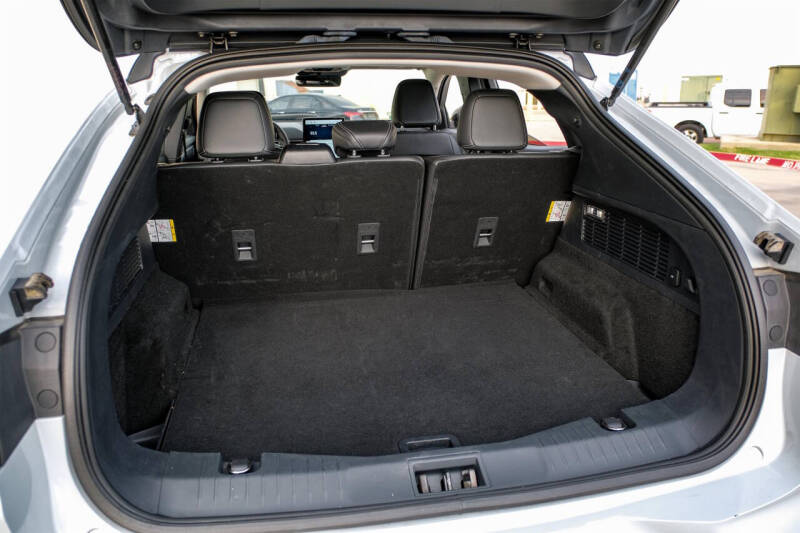 2023 Ford Mustang Mach-E Select