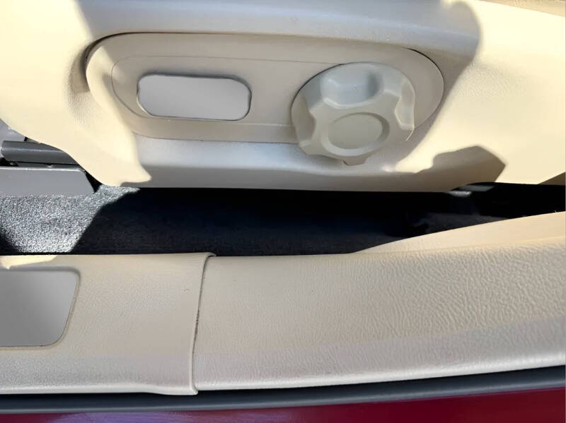 2016 Ford Taurus SEL