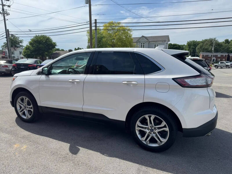 2018 Ford Edge Titanium