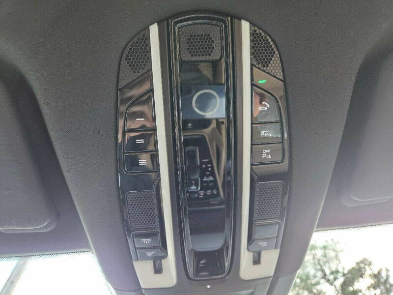 2022 Porsche Cayenne