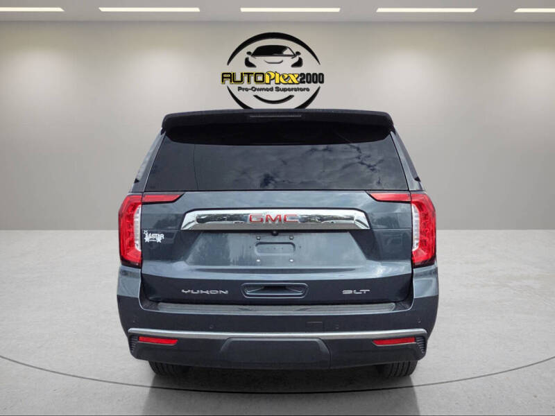 2021 GMC Yukon SLT