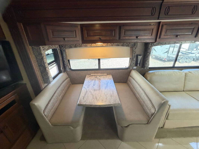 2013 Freightliner MH Chassis