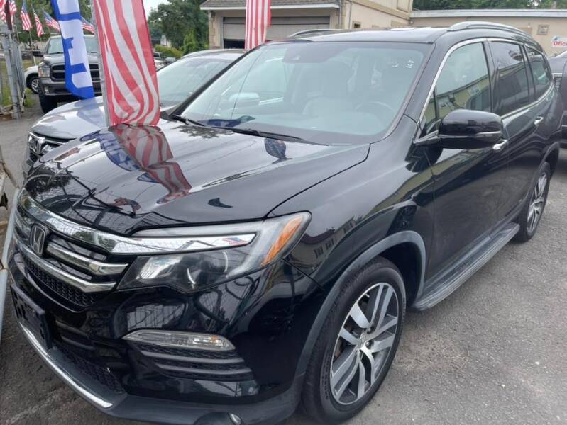 2016 Honda Pilot for sale at Car VIP Auto Sales in Danbury CT
