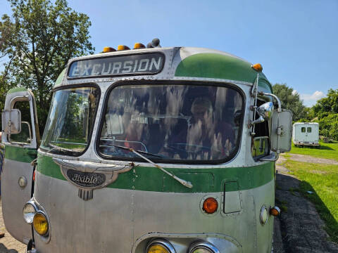 1948 Flxible Bus/RV