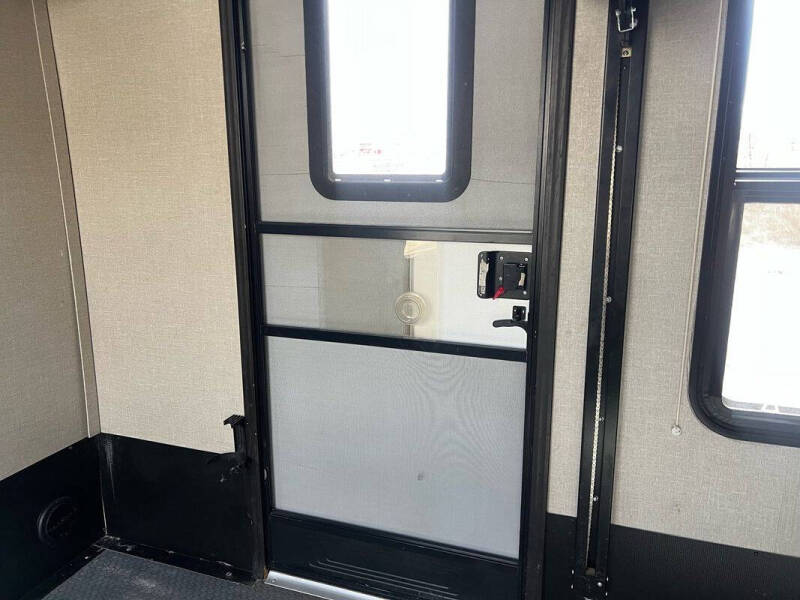 2018 Keystone RV IMPACT- TOY