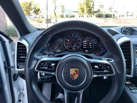 2016 Porsche Cayenne