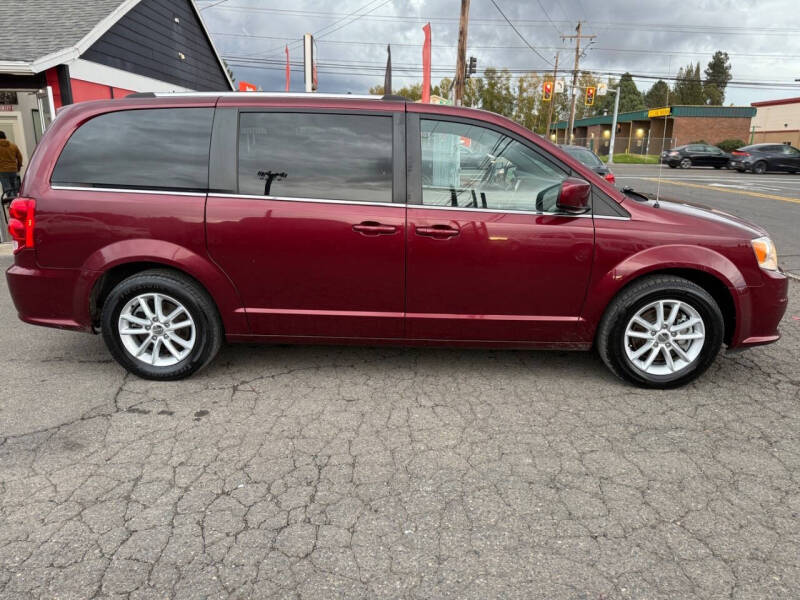 2020 Dodge Grand Caravan SXT