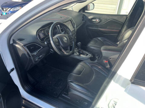 2019 Jeep Cherokee Trailhawk