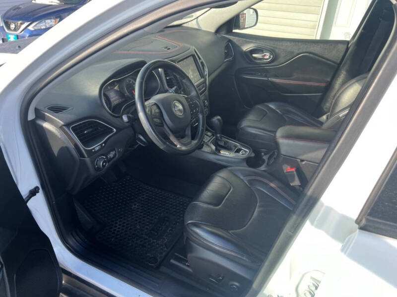 2019 Jeep Cherokee Trailhawk