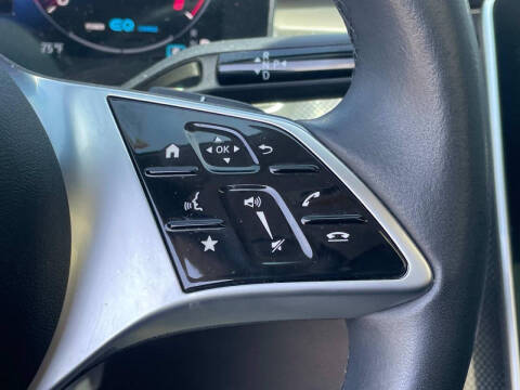 2022 Mercedes-Benz C-Class C 300