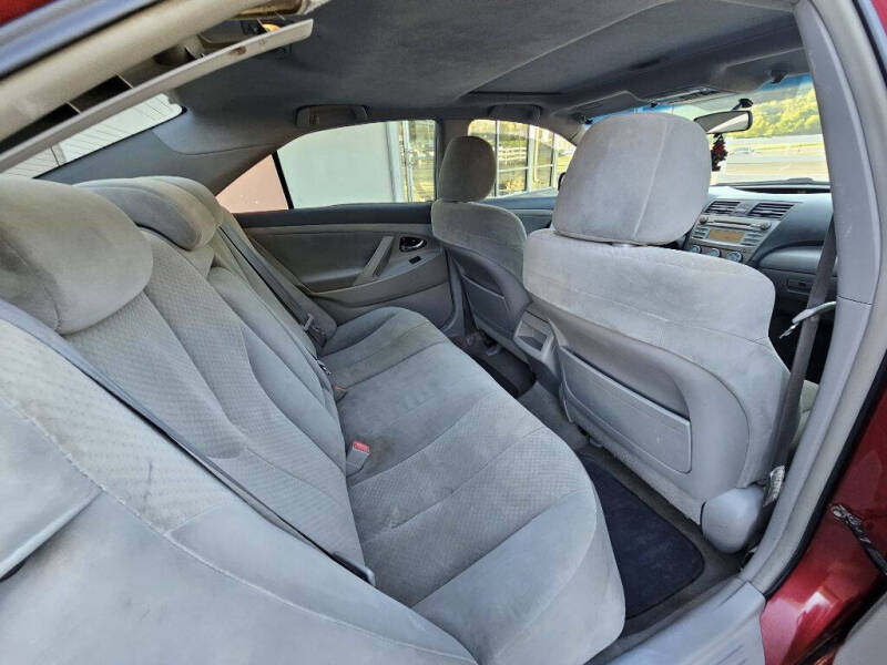 2009 Toyota Camry LE V6