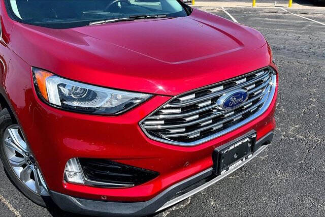 2021 Ford Edge Titanium