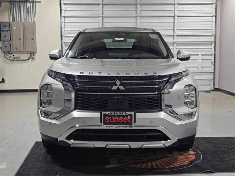 2025 Mitsubishi Outlander PHEV SE