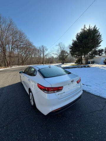 2017 Kia Optima LX