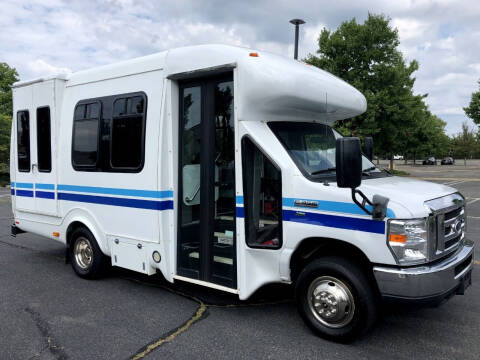 2014 Ford E-350