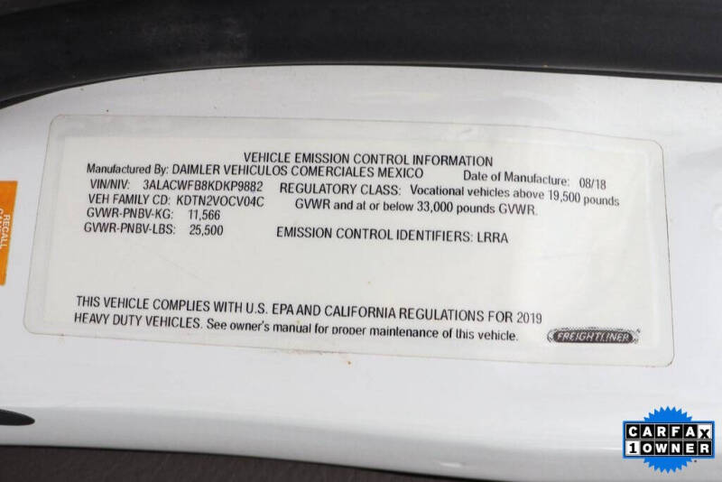 2019 Freightliner M2 106