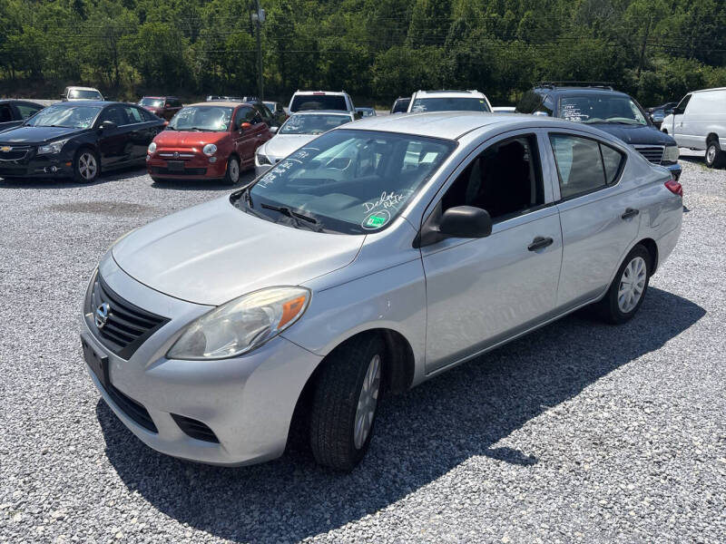 2012 Nissan Versa S