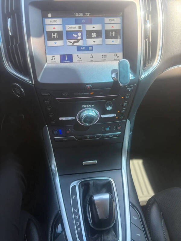 2018 Ford Edge Sport