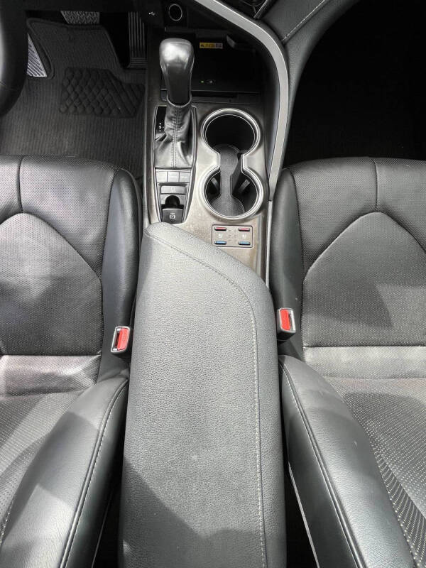 2023 Toyota Camry XSE V6