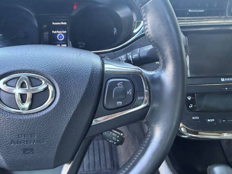 2013 Toyota Avalon Hybrid