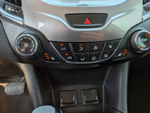 2017 Chevrolet Cruze LT Auto