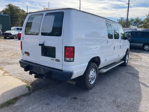 2013 Ford E-Series E-250