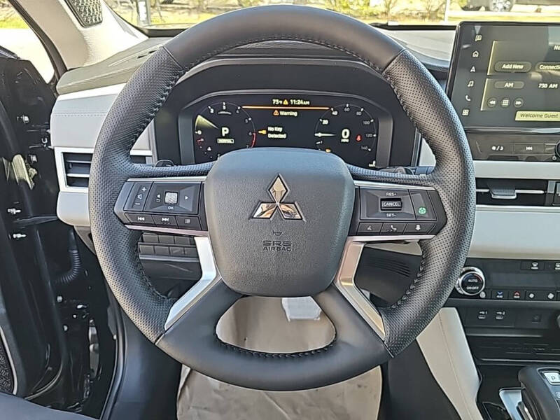 2025 Mitsubishi Outlander SEL Platinum Edition