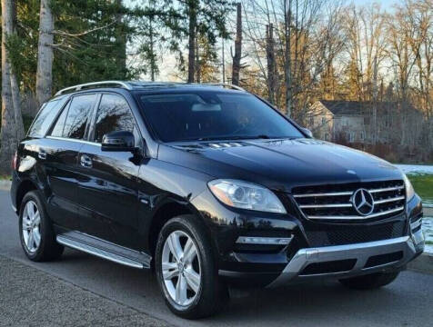 2012 Mercedes-Benz M-Class for sale at CLEAR CHOICE AUTOMOTIVE in Milwaukie OR