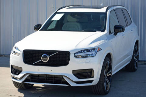 2022 Volvo XC90 Recharge T8 R-Design