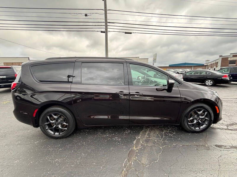 2018 Chrysler Pacifica Touring L