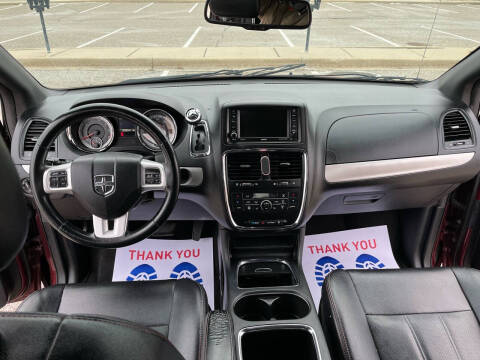 2017 Dodge Grand Caravan GT