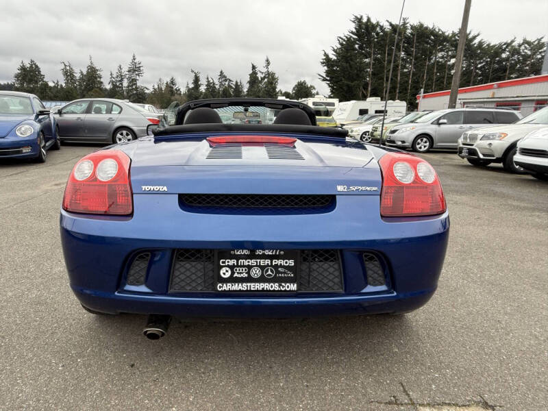 2003 Toyota MR2 Spyder
