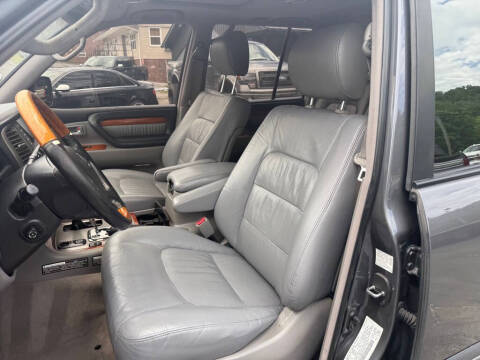 2003 Lexus LX 470