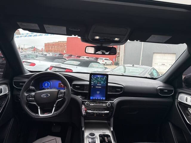 2023 Ford Explorer ST