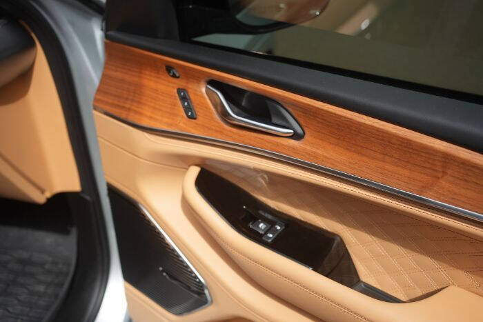 2022 Jeep Grand Cherokee Summit Reserve