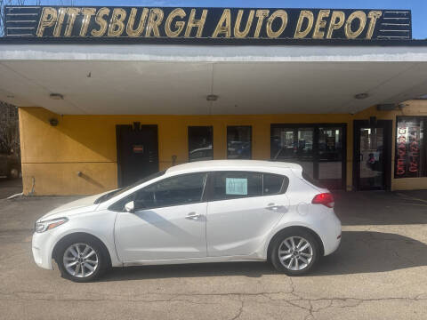 2017 Kia Forte5 LX