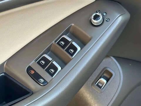 2016 Audi Q5 2.0T quattro Premium