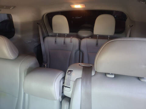 2013 Toyota Highlander SE