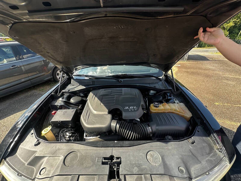 2012 Dodge Charger SE