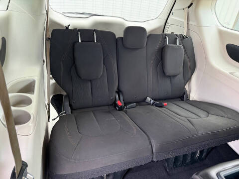 2017 Chrysler Pacifica Touring